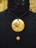 Collier en bois 8