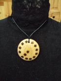 Collier en bois 9