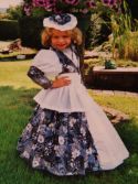 Crinoline bleue et blanche