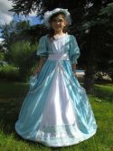 Crinoline turquoise et blanche 9-10 ans