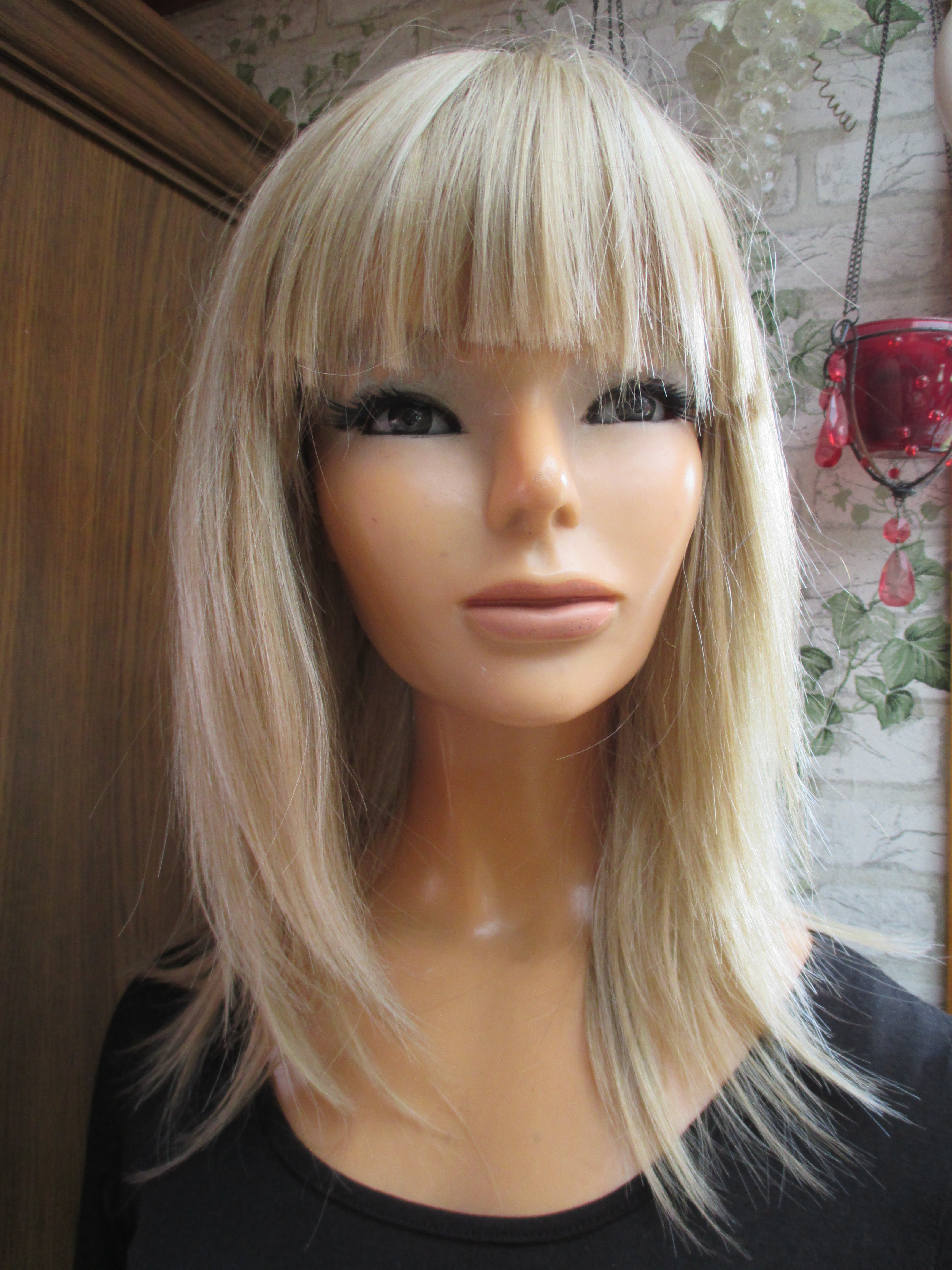 perruque blonde meche