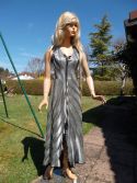 Robe longue argentée