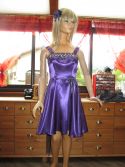 Robe violette satin