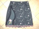 Jupe Ã  fleurs et dentelle