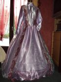 Robe couleur lilas