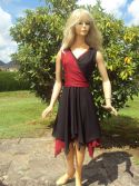 Robe noire et rouge Martine